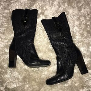 Beautiful Italian FENDI calf boots